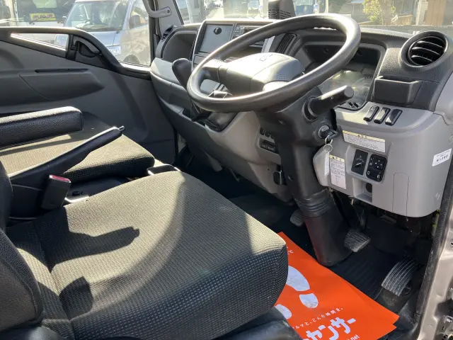 三菱 キャンター 2PG-FEAV0の写真5