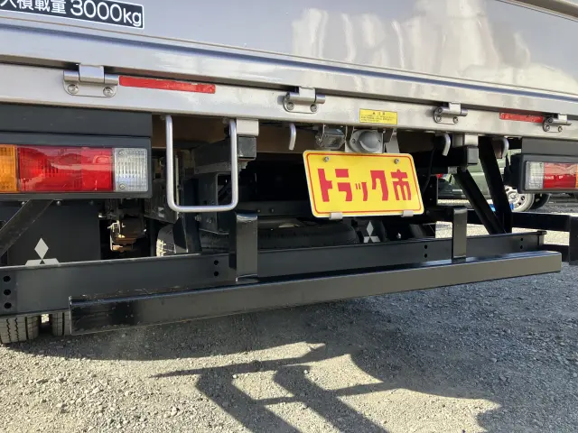 三菱 キャンター 2PG-FEAV0の写真16