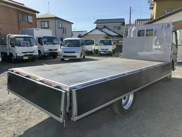 三菱 キャンター 2PG-FEAV0の写真19