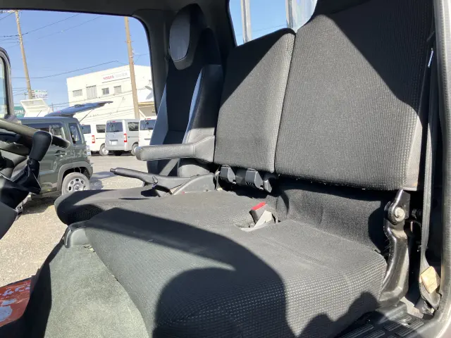 三菱 キャンター 2PG-FEAV0の写真27