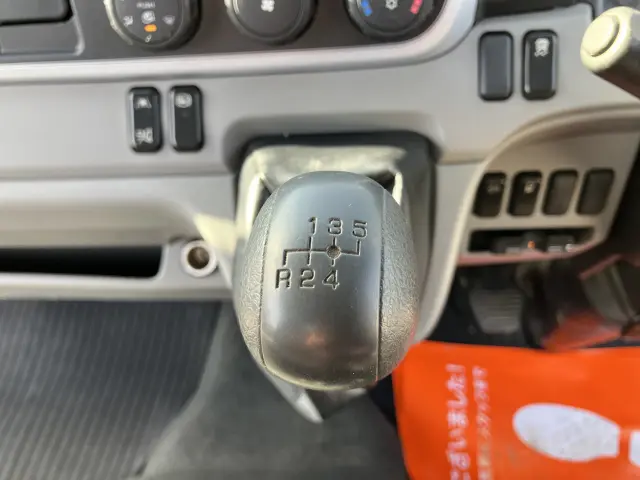 三菱 キャンター 2PG-FEAV0の写真34