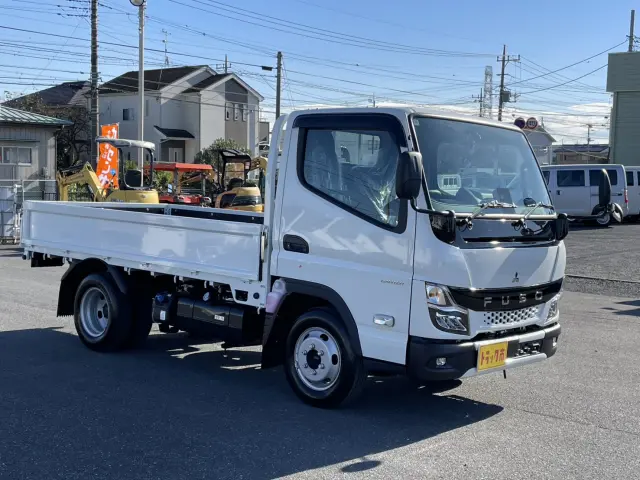 三菱 キャンター 2TG-FBA00(2WD)の写真4