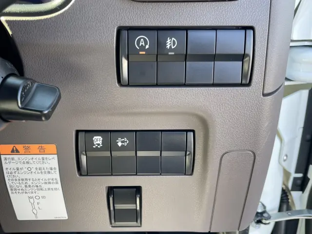 三菱 キャンター 2TG-FBA00(2WD)の写真23