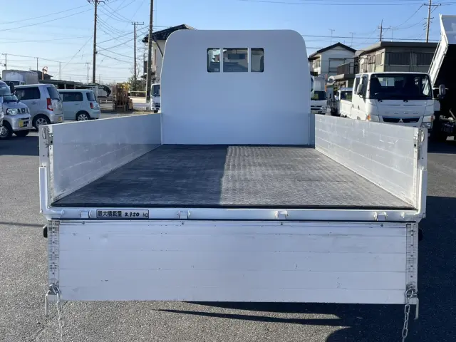 いすゞ エルフ TRG-NMR85AN(2WD)の写真11