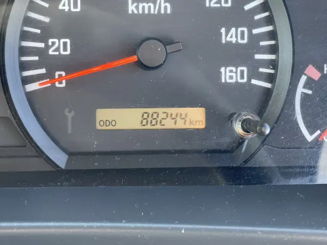 いすゞ エルフ TRG-NMR85AN(2WD)の写真27