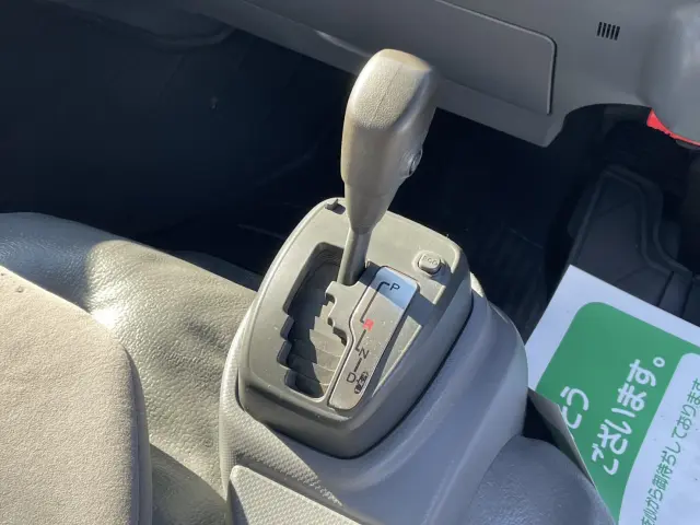 いすゞ エルフ TRG-NMR85AN(2WD)の写真28