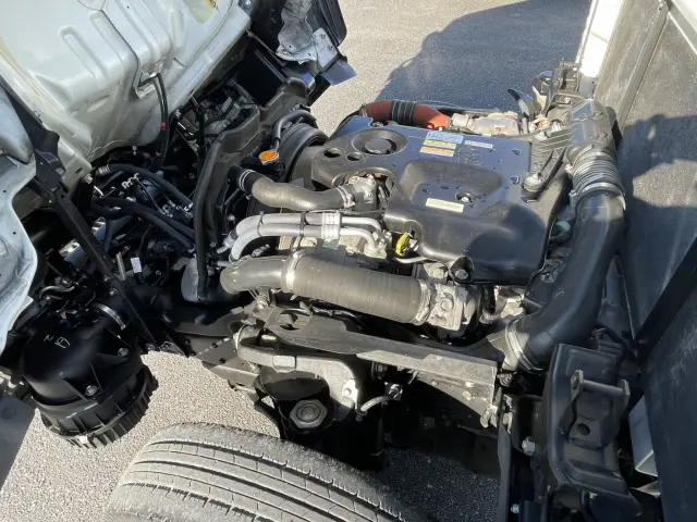 いすゞ エルフ TRG-NMR85AN(2WD)の写真30