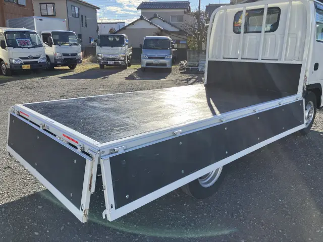 日産 アトラス 2RG-AHR88A(2WD)の写真4