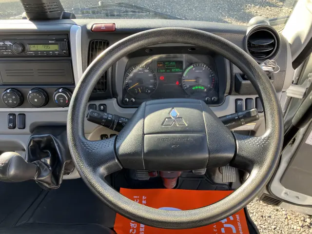 三菱 キャンター 2RG-FBA30(2WD)の写真7
