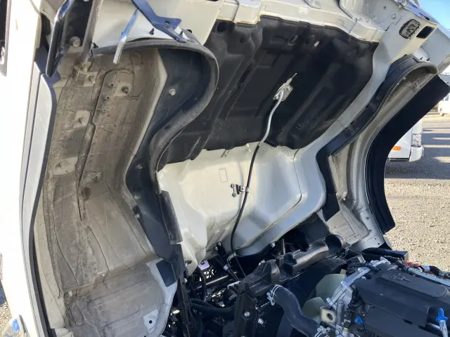三菱 キャンター 2RG-FBA30(2WD)の写真40