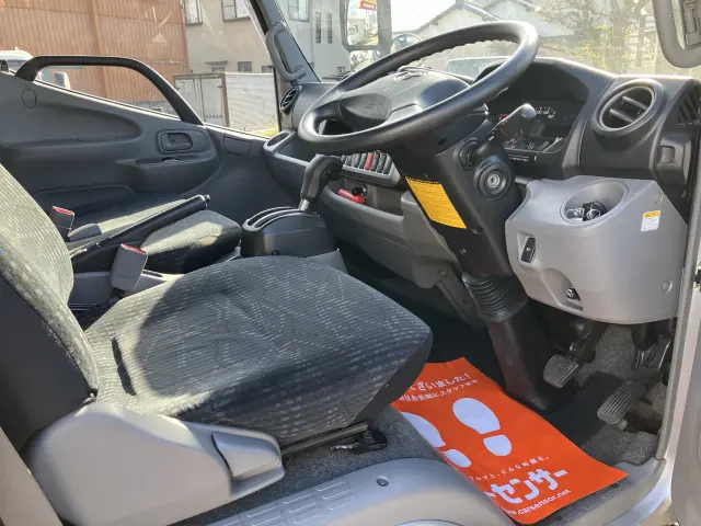 トヨタ トヨエース TKG-XZC605(2WD)の写真5