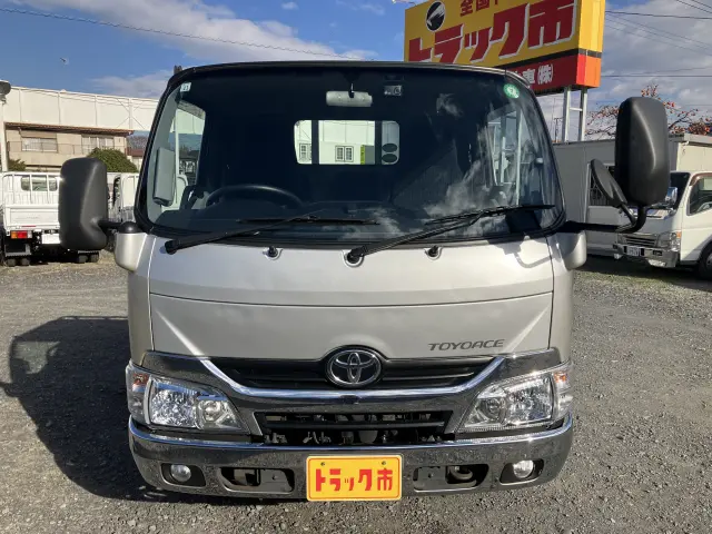トヨタ トヨエース TKG-XZC605(2WD)の写真9