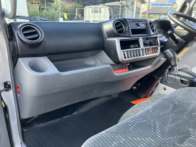 トヨタ トヨエース TKG-XZC605(2WD)の写真22