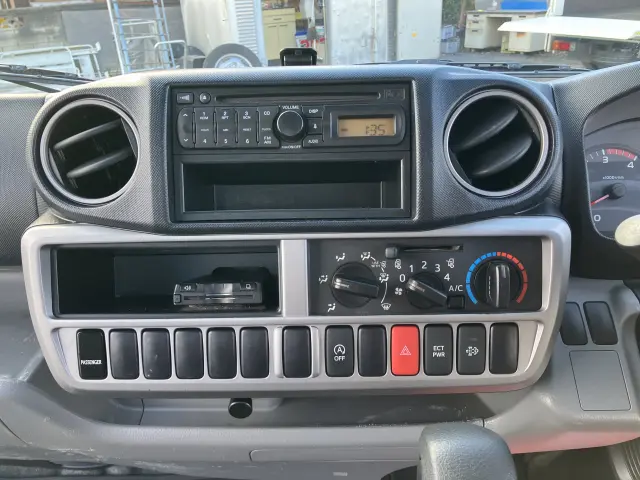 トヨタ トヨエース TKG-XZC605(2WD)の写真26