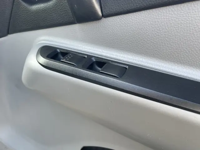 三菱 キャンター TPG-FEB50(2WD)の写真23