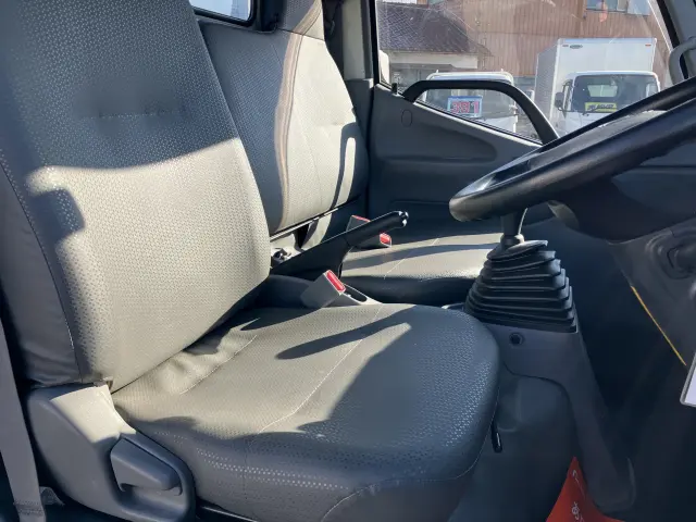 日野 デュトロ TKG-XZU650M(2WD)の写真7