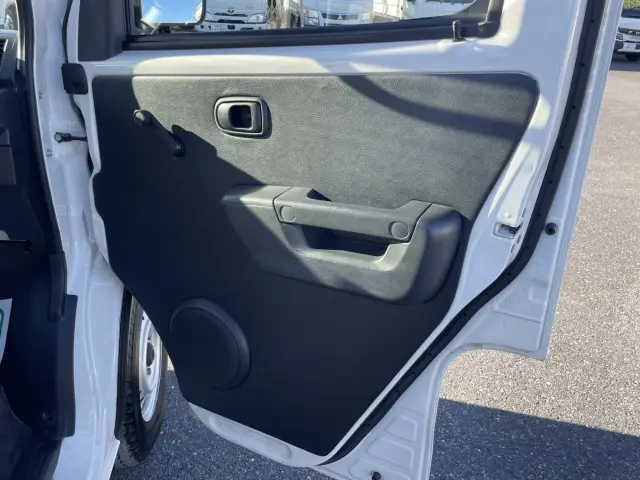 トヨタ タウンエーストラック 5BF-S413U(4WD)の写真17