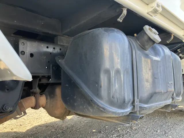 いすゞ エルフ TPG-NJR85AD(2WD)の写真40