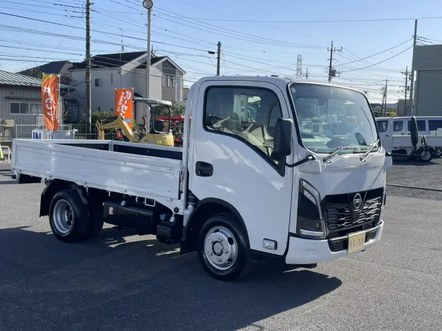 日産 アトラス 3DF-AHR87AF(2WD)の写真5