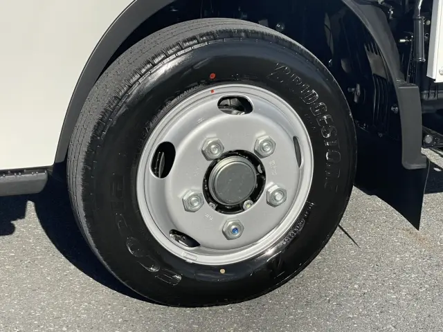 日産 アトラス 3DF-AHR87AF(2WD)の写真7