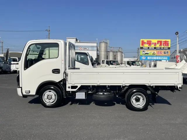 日産 アトラス 3DF-AHR87AF(2WD)の写真8