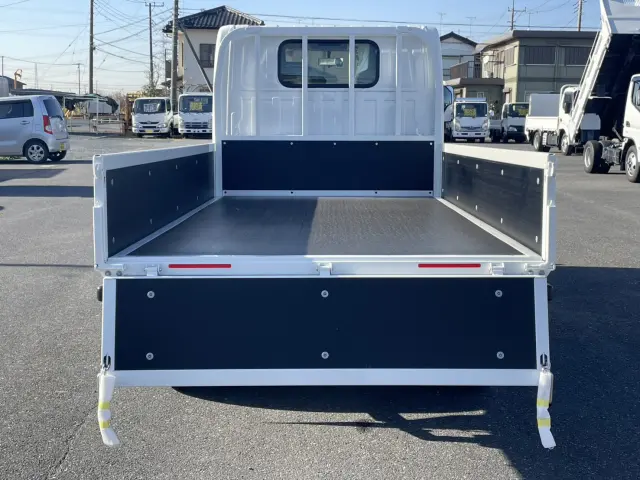 日産 アトラス 3DF-AHR87AF(2WD)の写真11