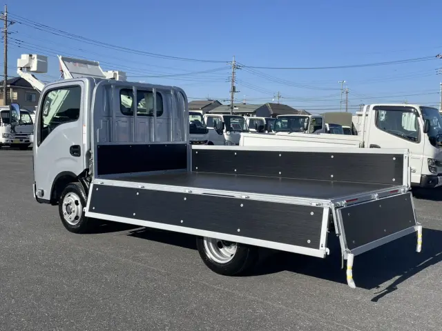 日産 アトラス 3DF-AHR87AF(2WD)の写真10
