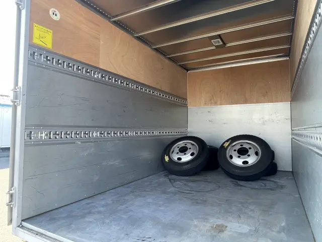 日野 デュトロ 2RG-XZU605M(2WD)の写真12