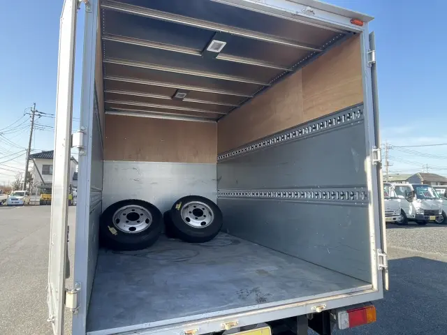 日野 デュトロ 2RG-XZU605M(2WD)の写真13