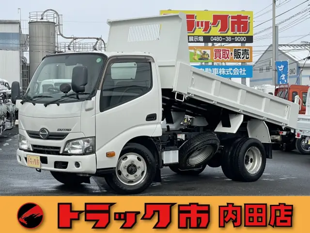日野 デュトロ TKG-XZU630T(2WD)の写真1