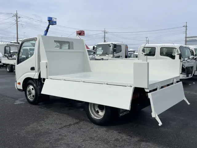 日野 デュトロ TKG-XZU630T(2WD)の写真10