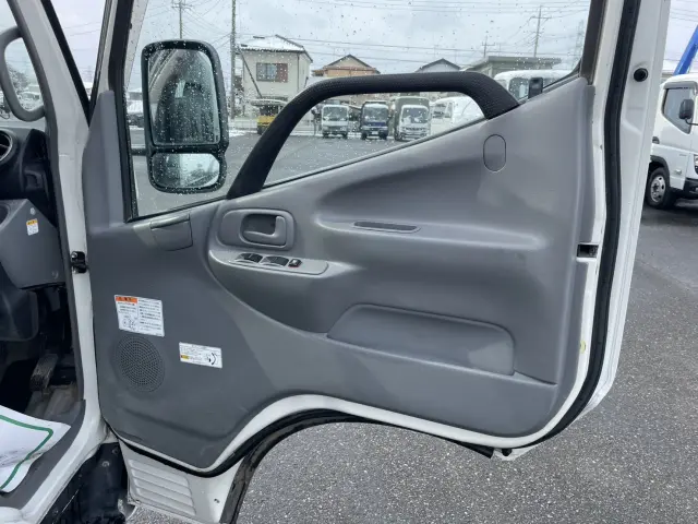 日野 デュトロ TKG-XZU630T(2WD)の写真13