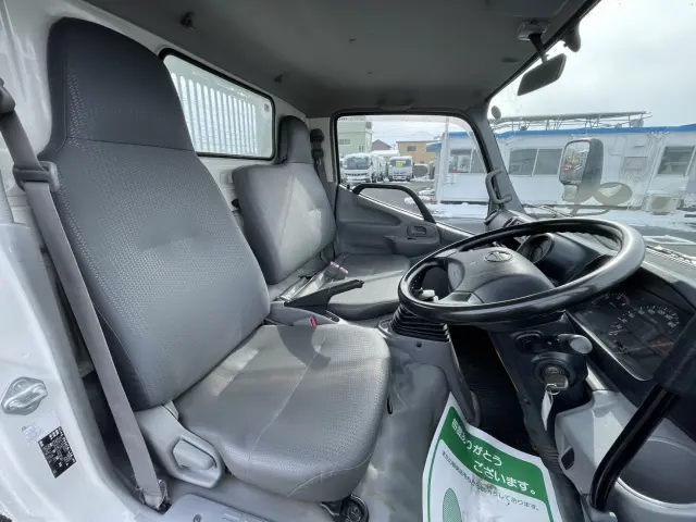 日野 デュトロ TKG-XZU630T(2WD)の写真15