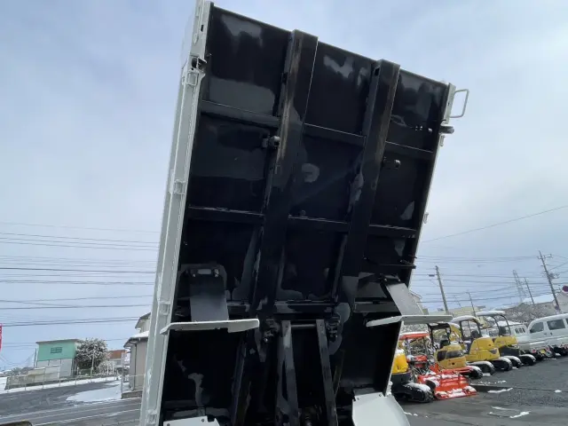 日野 デュトロ TKG-XZU630T(2WD)の写真28