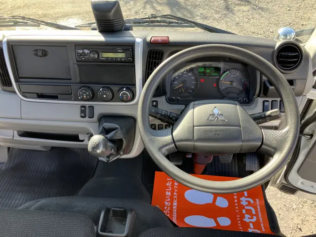 三菱 キャンター 2RG-FBA20(2WD)の写真7