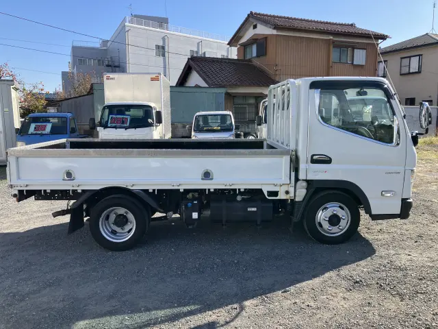 三菱 キャンター 2RG-FBA20(2WD)の写真13