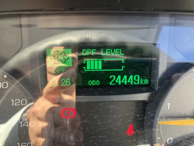 三菱 キャンター 2RG-FBA20(2WD)の写真27