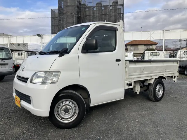 トヨタ タウンエーストラック DBF-(2WD)の写真2