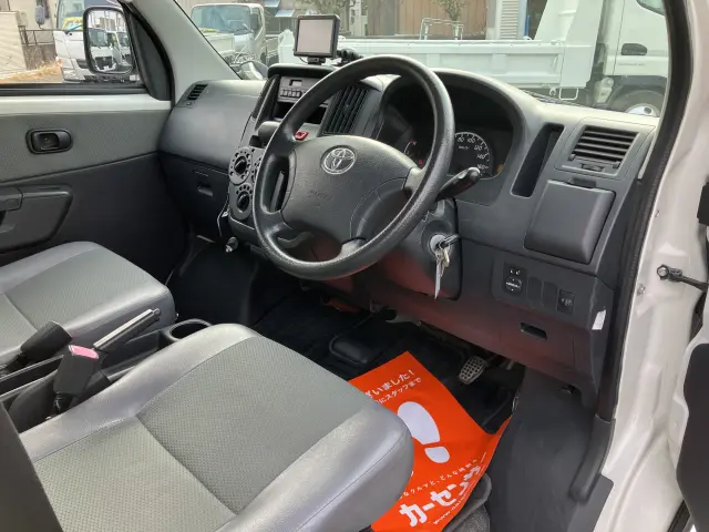 トヨタ タウンエーストラック DBF-(2WD)の写真5