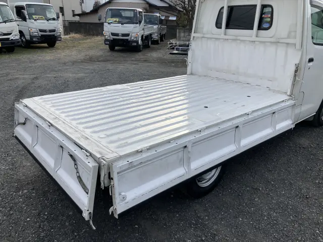 トヨタ タウンエーストラック DBF-(2WD)の写真18