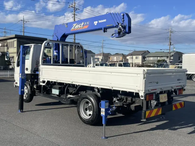 いすゞ エルフ 2RG-NKR88R(2WD)の写真24