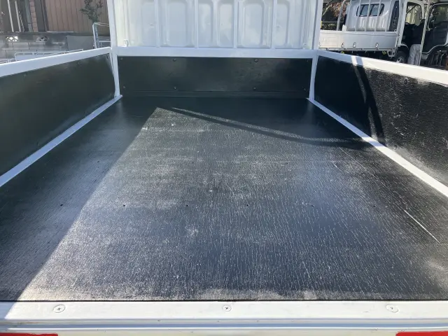 三菱 キャンター 2RG-FGA20(4WD)の写真4