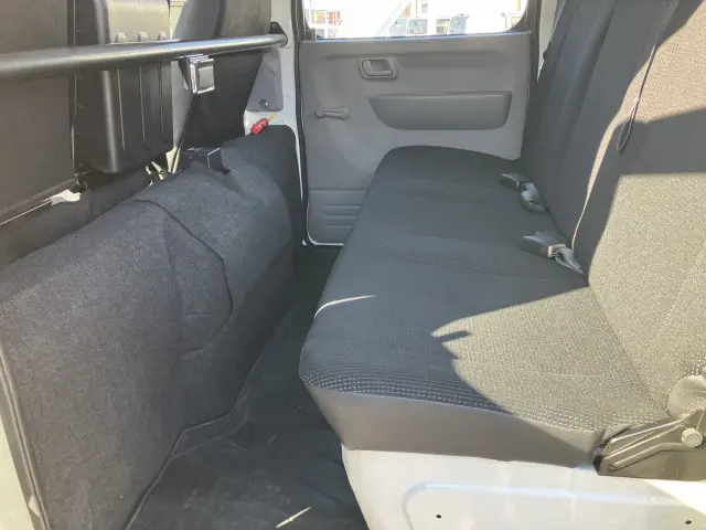 三菱 キャンター 2RG-FGA20(4WD)の写真6