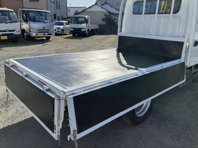 三菱 キャンター 2RG-FGA20(4WD)の写真19