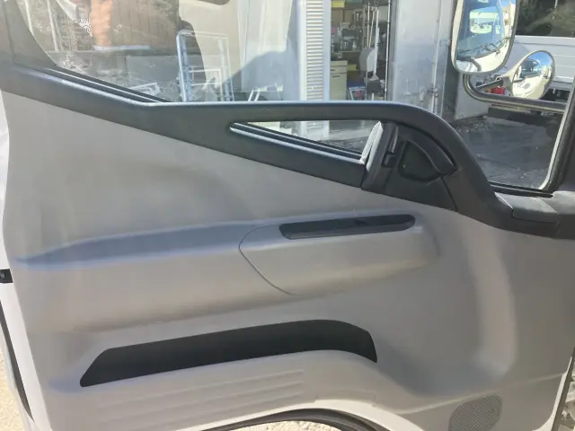 三菱 キャンター 2RG-FGA20(4WD)の写真25