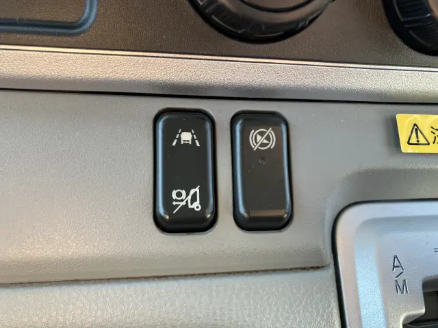 三菱 キャンター 2RG-FGA20(4WD)の写真30