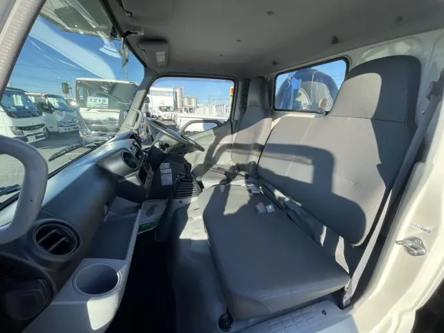 日野 デュトロ SKG-XZU600E(2WD)の写真14