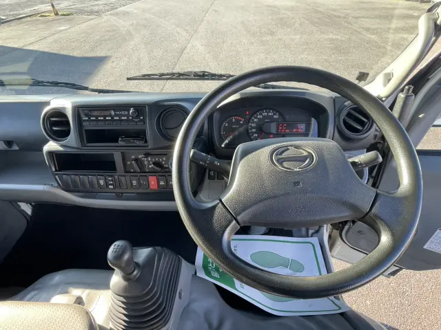日野 デュトロ SKG-XZU600E(2WD)の写真17