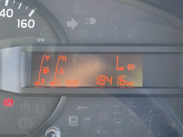 日野 デュトロ SKG-XZU600E(2WD)の写真21