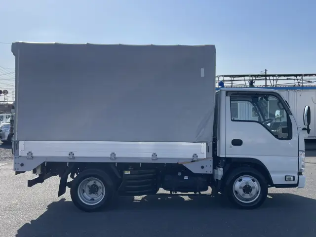 いすゞ エルフ TRG-NJS85AN(4WD)の写真4